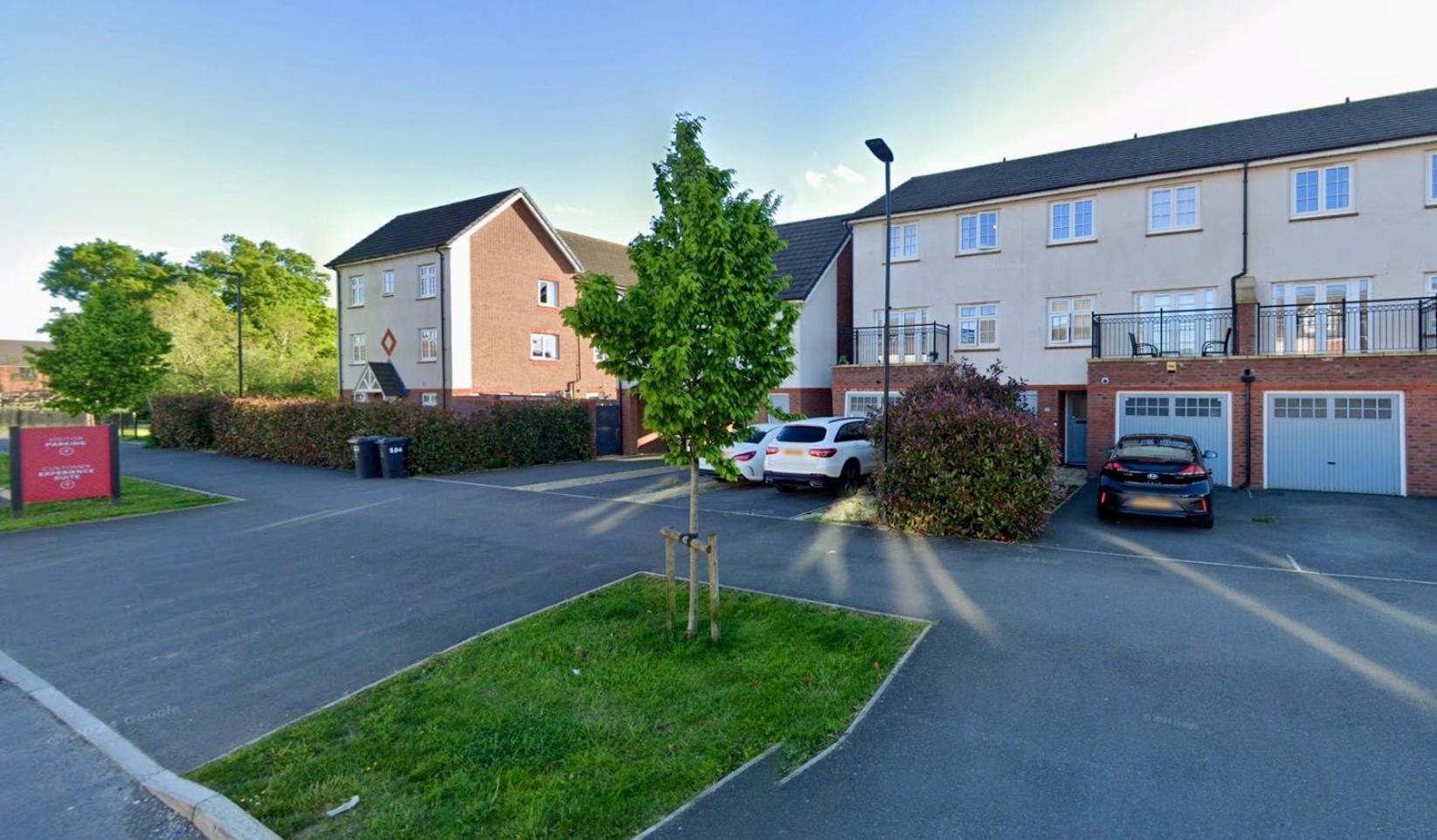 Large Double Room & Private Ensuite Bathroom, Badbury Park, Swindon, Near Great Western Hospital エクステリア 写真